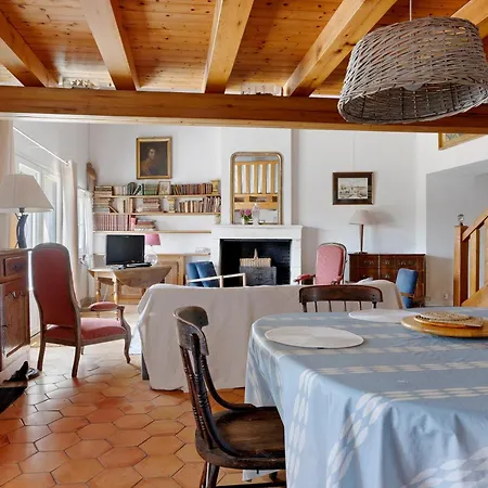 Maison De Pays Eglantine Feriehus *